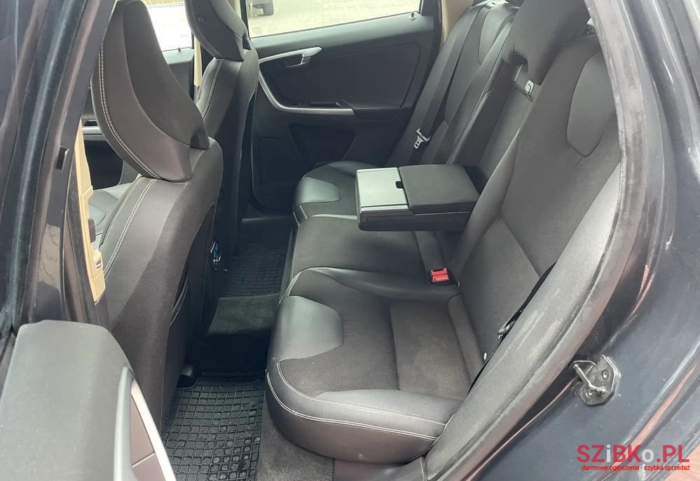 2009' Volvo Xc 60 photo #6