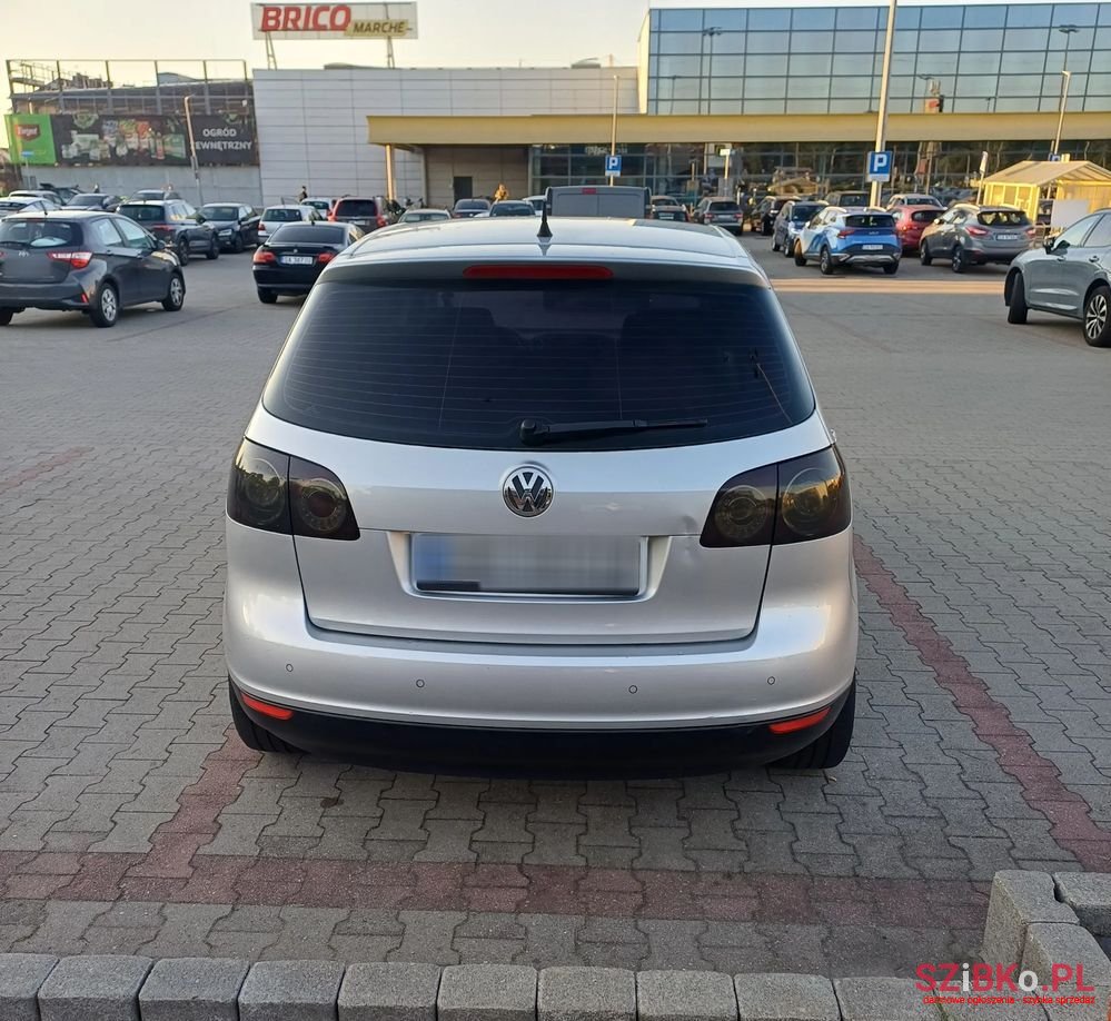 2005' Volkswagen Golf 1.6 Fsi Comfortline Tiptr photo #4