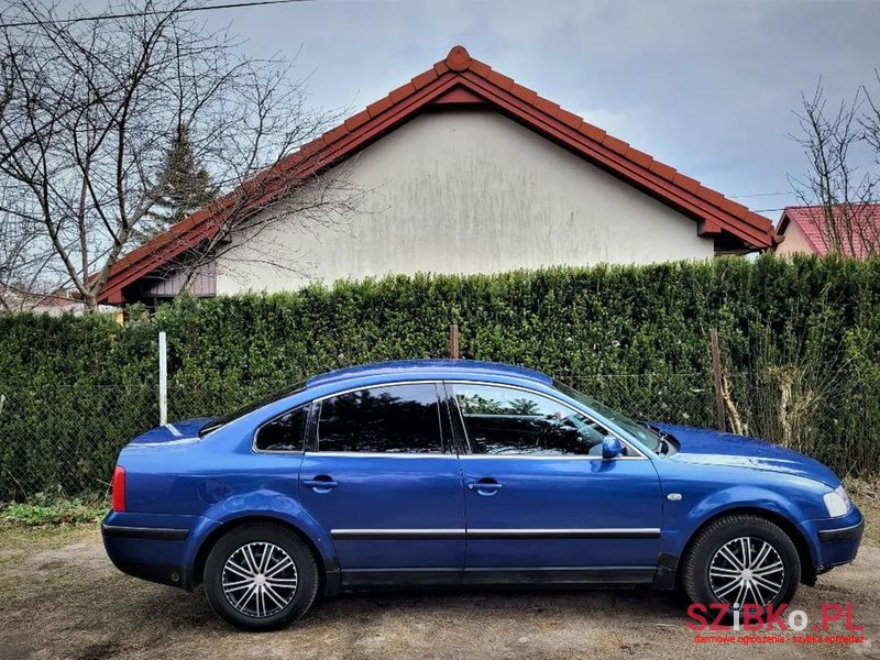 1997' Volkswagen Passat photo #3