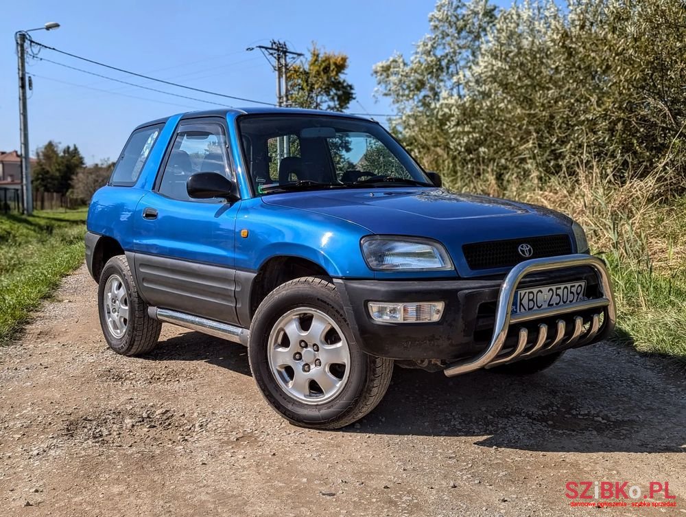 1997' Toyota RAV4 2.0 photo #1