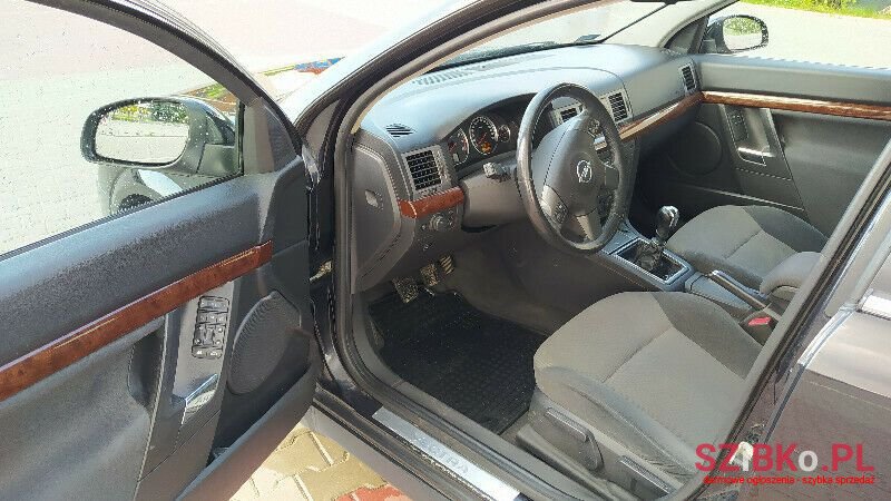 2005' Opel Vectra photo #4