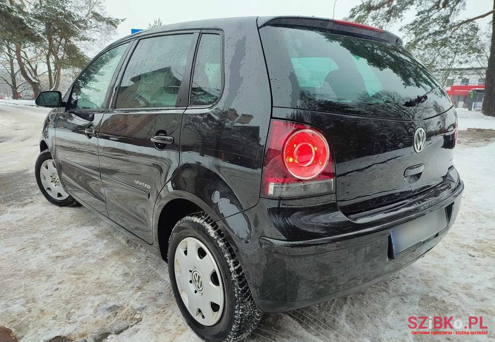 2009' Volkswagen Polo 1.2 Trendline photo #3