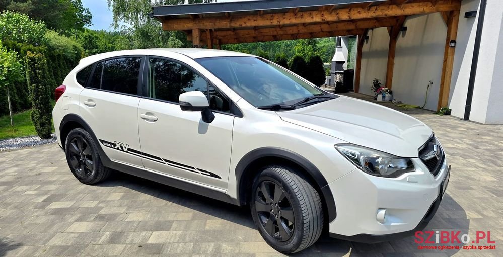 2014' Subaru XV photo #2