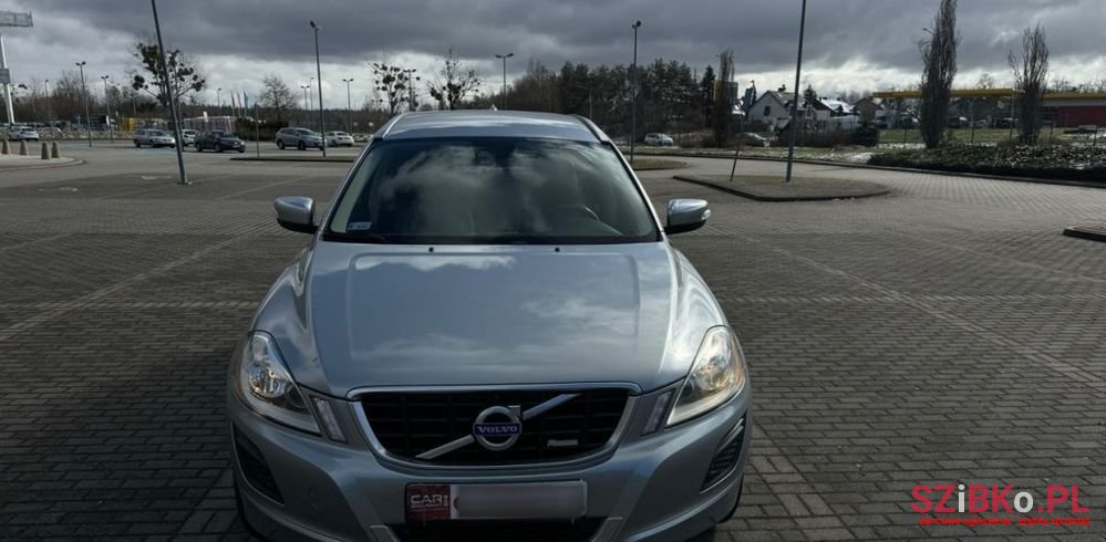 2011' Volvo Xc 60 T5 R-Design photo #6