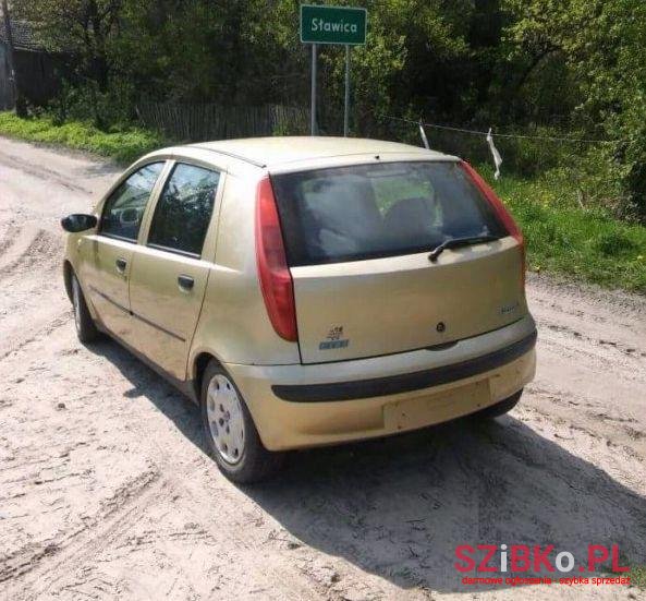 2000' Fiat Punto photo #1