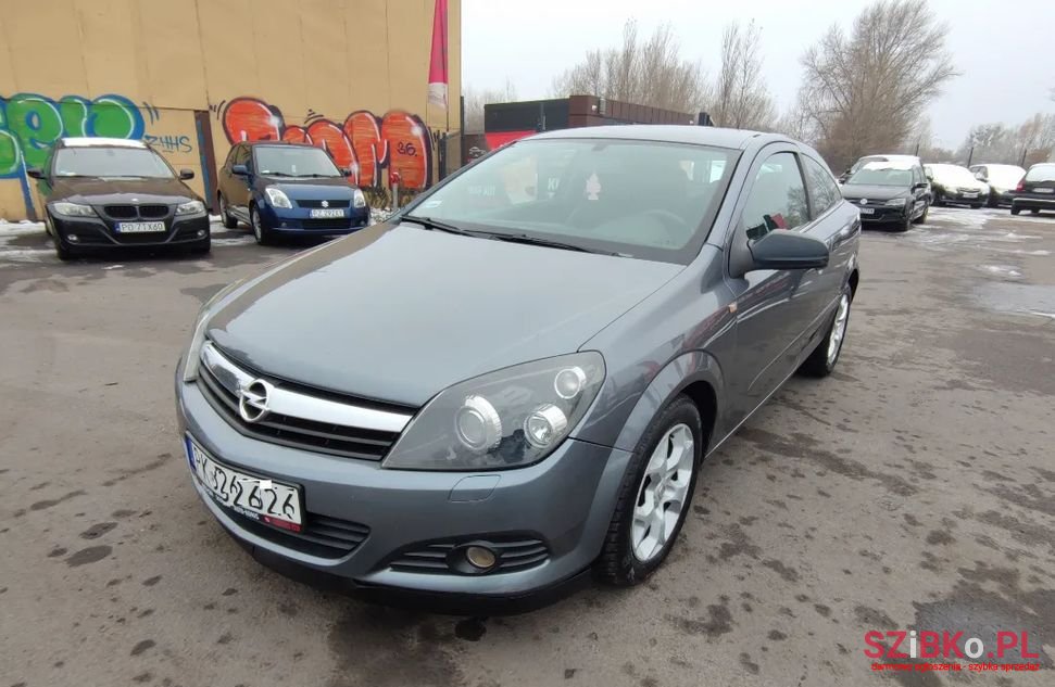 2005' Opel Astra photo #2