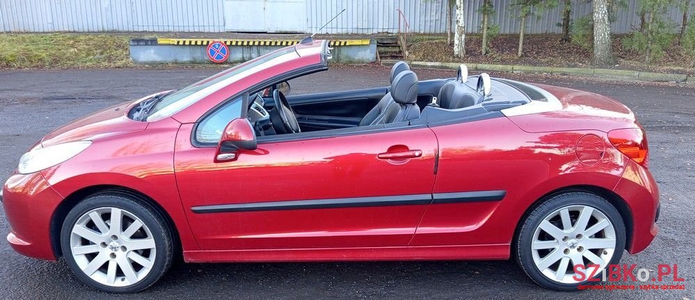 2007' Peugeot 207 150 Thp Platinum photo #1