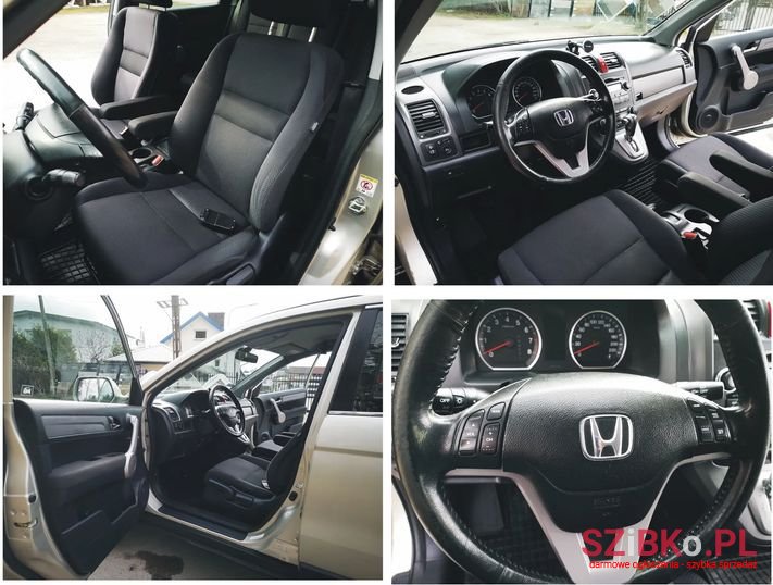 2008' Honda CR-V photo #3