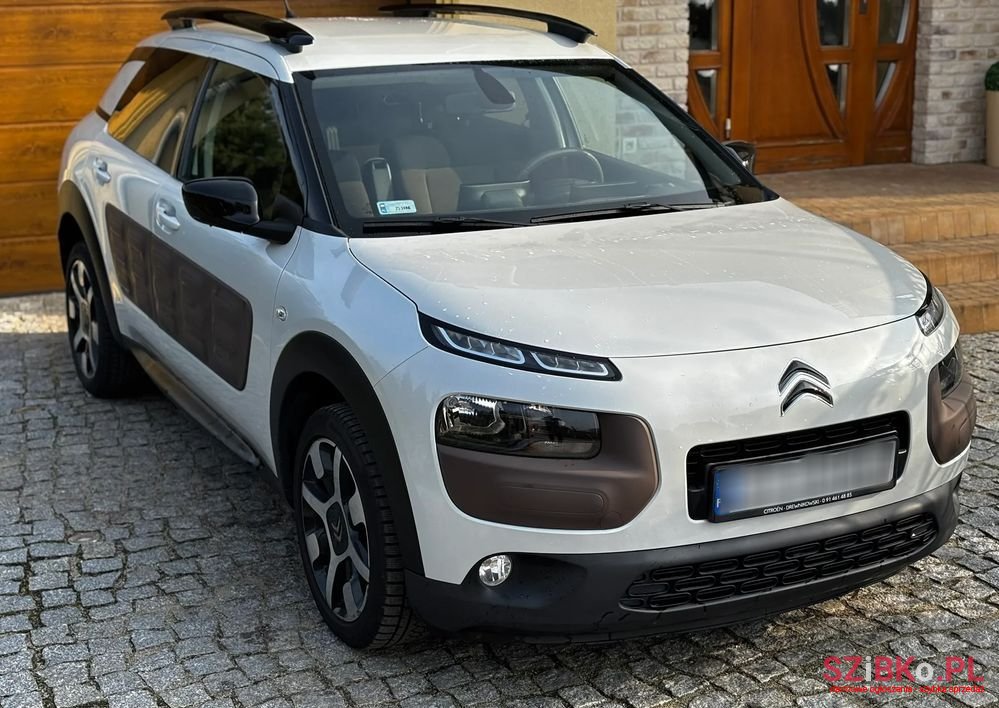 2014' Citroen C4 Cactus photo #3