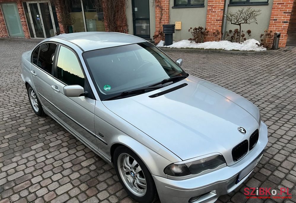 1998' BMW 3 Series 318I photo #4