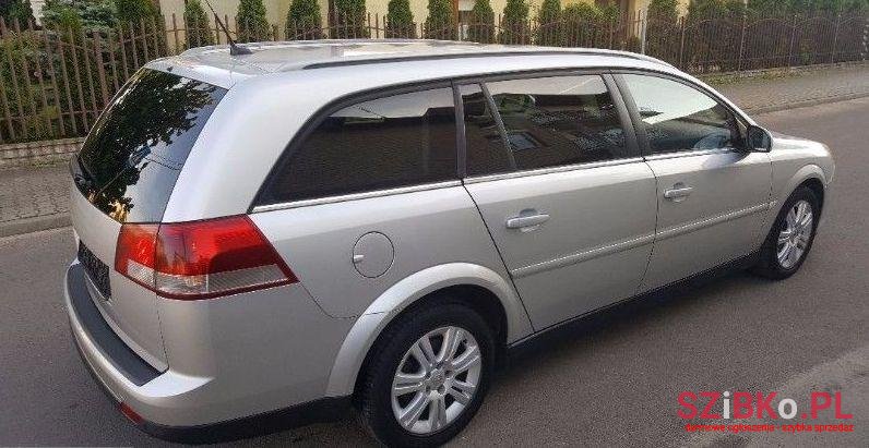 2006' Opel Vectra photo #1