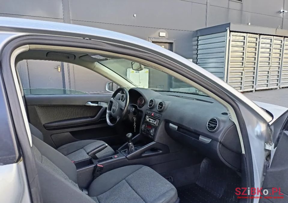 2004' Audi A3 photo #6