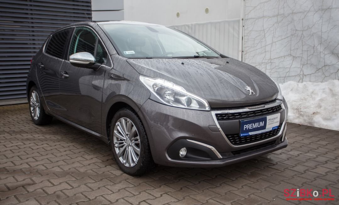 2018' Peugeot 208 photo #1
