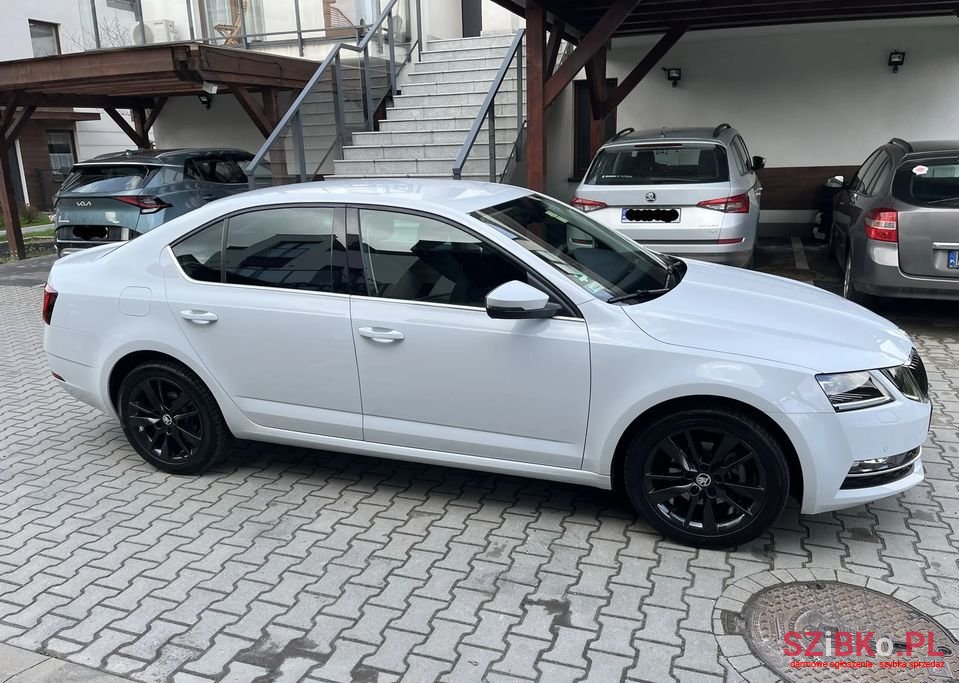 2019' Skoda Octavia photo #5
