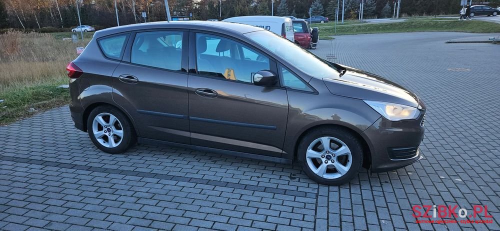 2015' Ford C-MAX photo #3