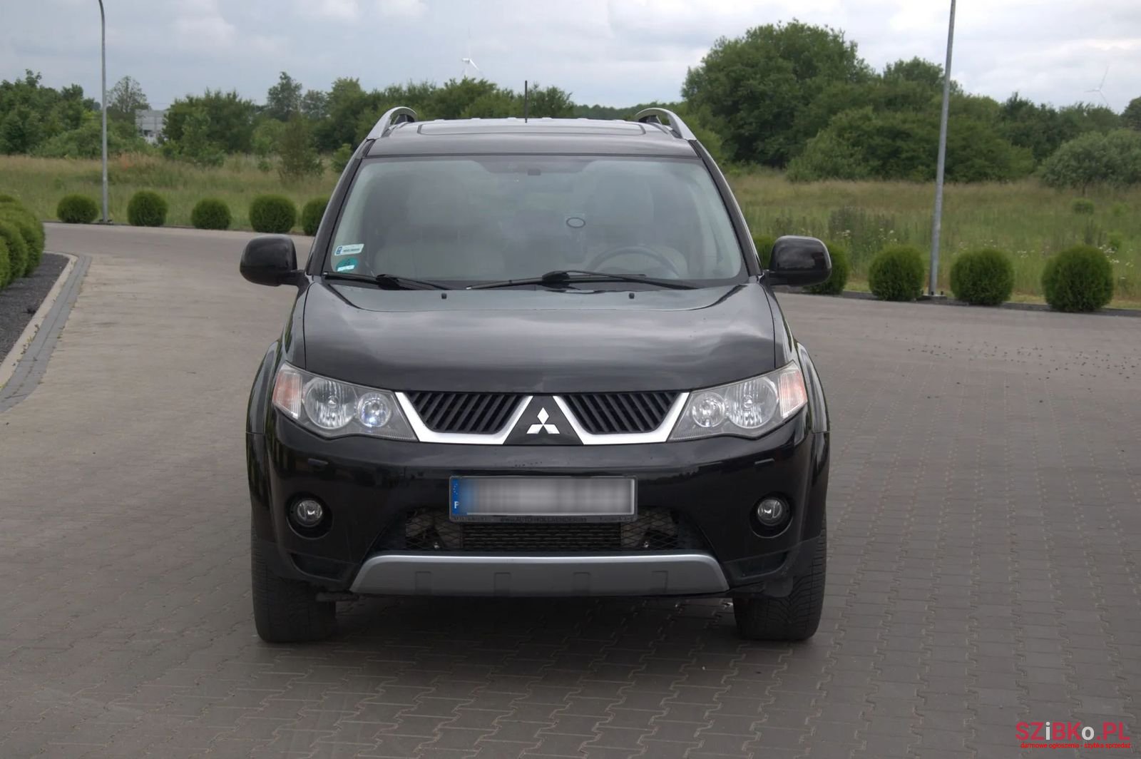 2006' Mitsubishi Outlander photo #1