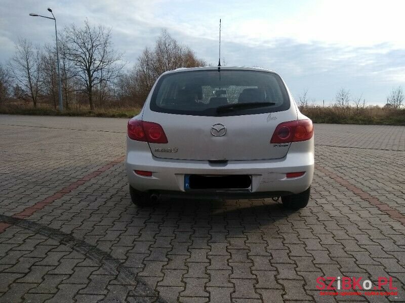 2004' Mazda 3 photo #3