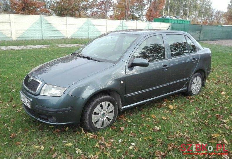 2005' Skoda Fabia photo #1