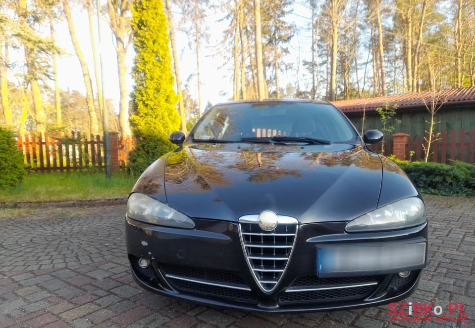 2007' Alfa Romeo 147 photo #2