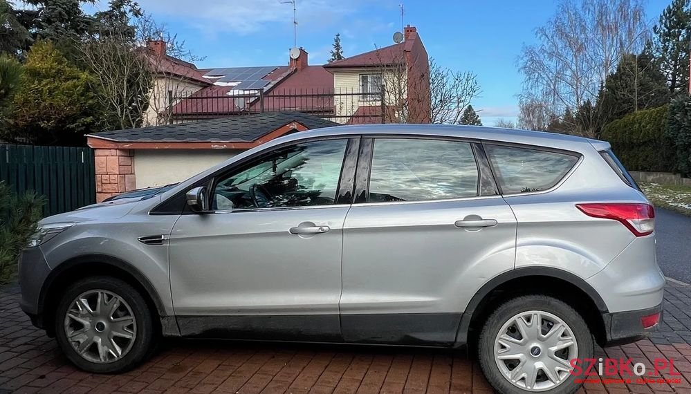 2013' Ford Kuga 2.0 Tdci 4Wd Trend photo #3