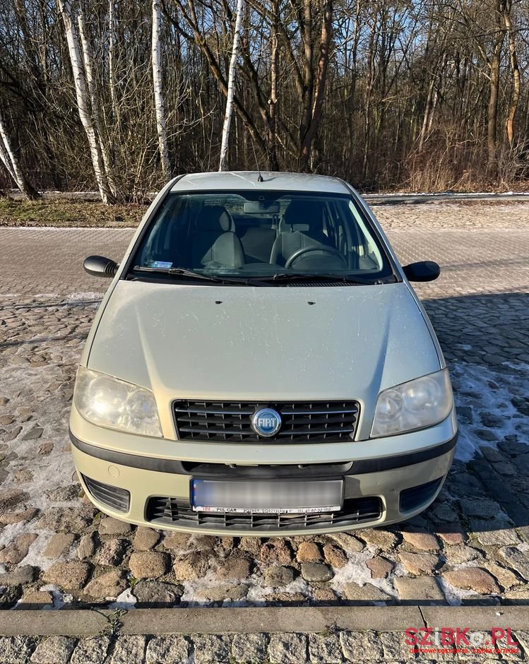 2005' Fiat Punto 1.2 8V Active photo #2