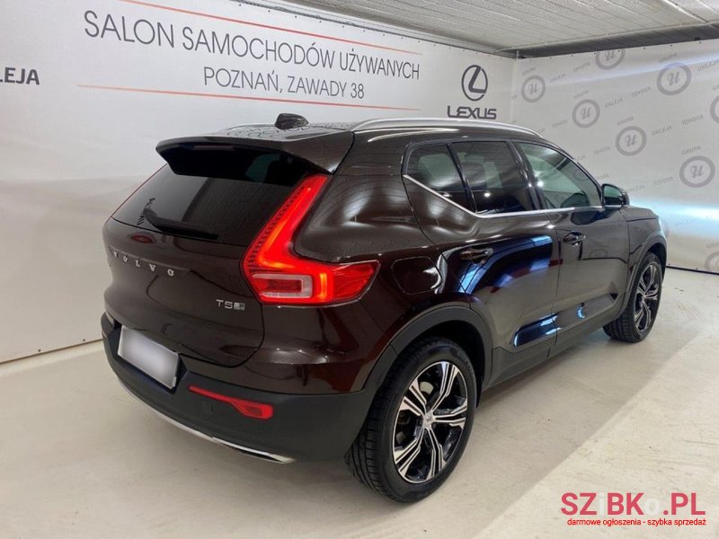 2020' Volvo Xc 40 photo #2