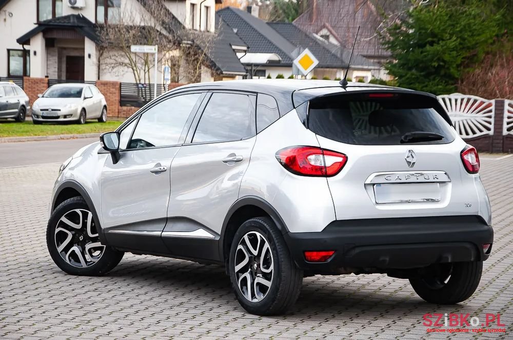 2016' Renault Captur Energy photo #2