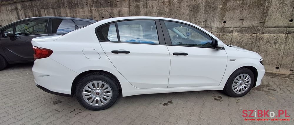 2016' Fiat Tipo 1.4 16V Easy photo #2