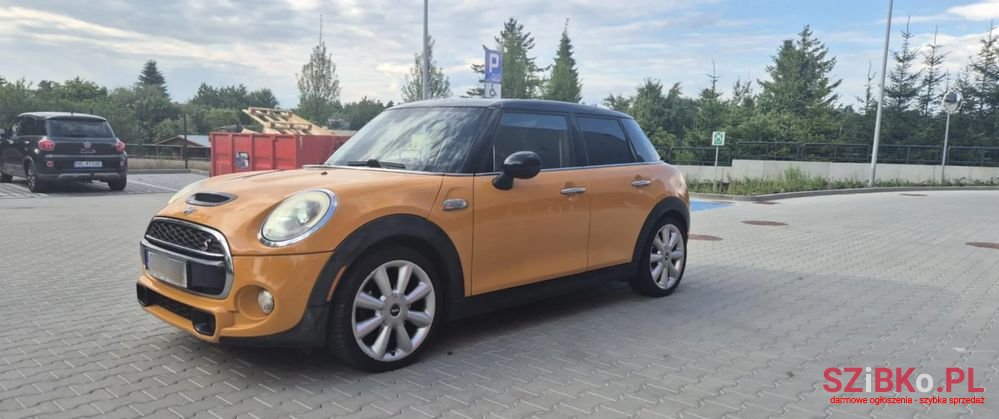 2015' MINI Cooper S photo #3