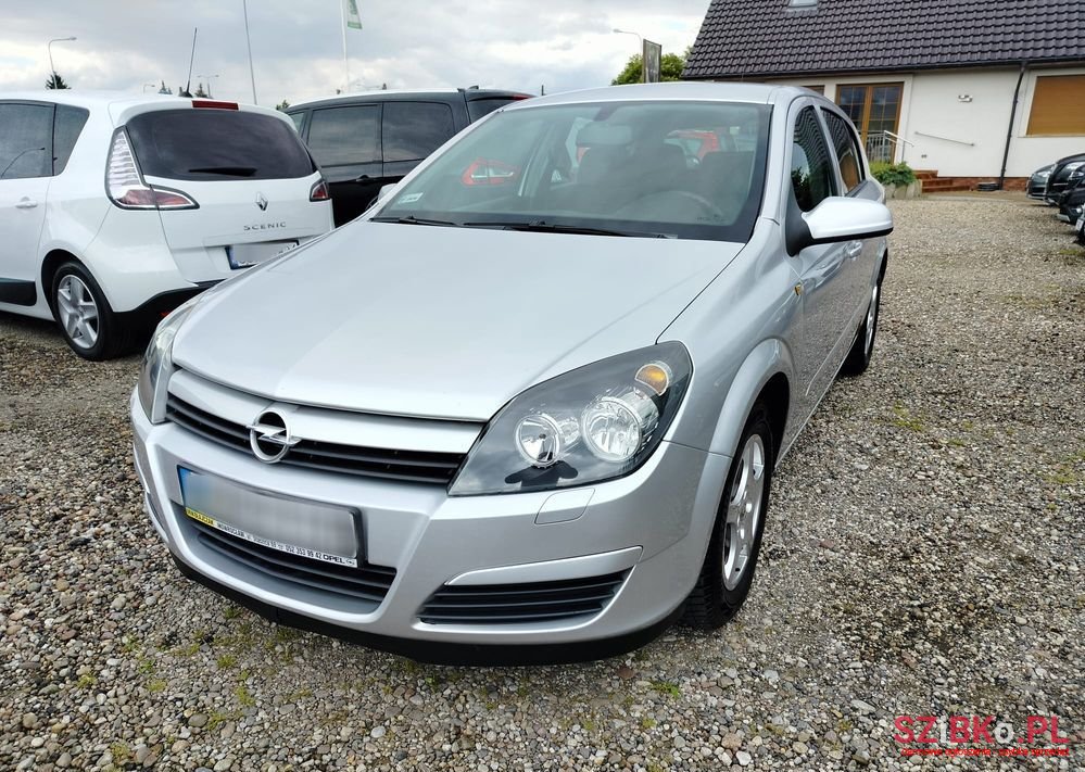 2004' Opel Astra Iii 1.6 Elegance photo #2