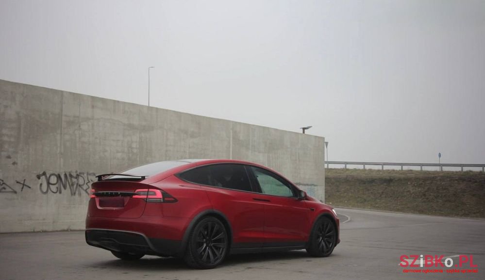 2022' Tesla Model X Long Range photo #2