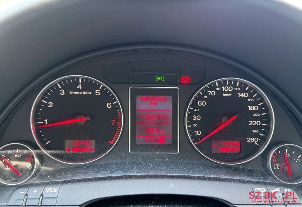 2001' Audi A4 photo #5