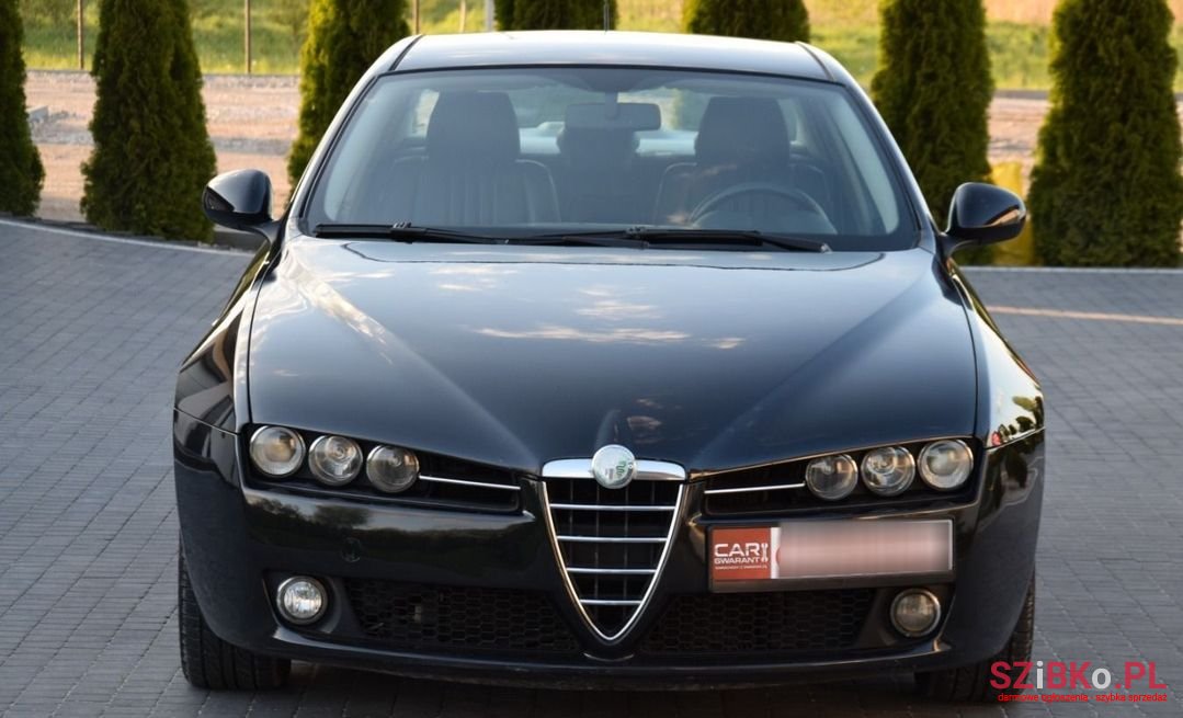 2007' Alfa Romeo 159 photo #1