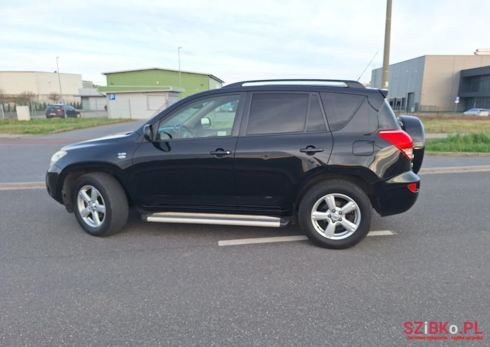 2008' Toyota RAV4 photo #2