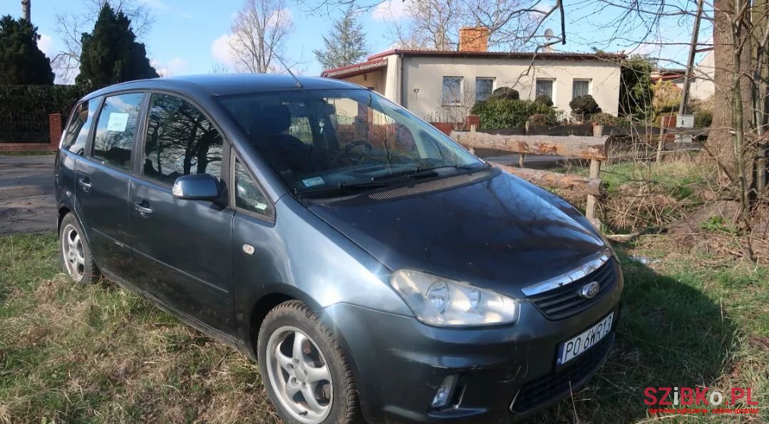 2010' Ford C-MAX photo #1