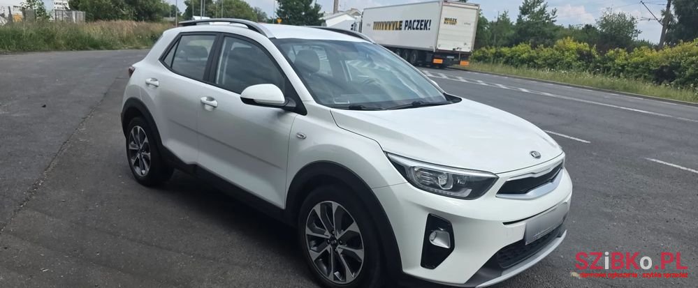 2018' Kia Stonic 1.4 L photo #6