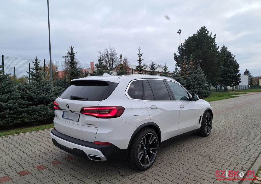 2020' BMW X5 Xdrive45E photo #3