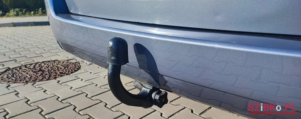 2008' Opel Zafira 1.9 Cdti Elegance photo #5