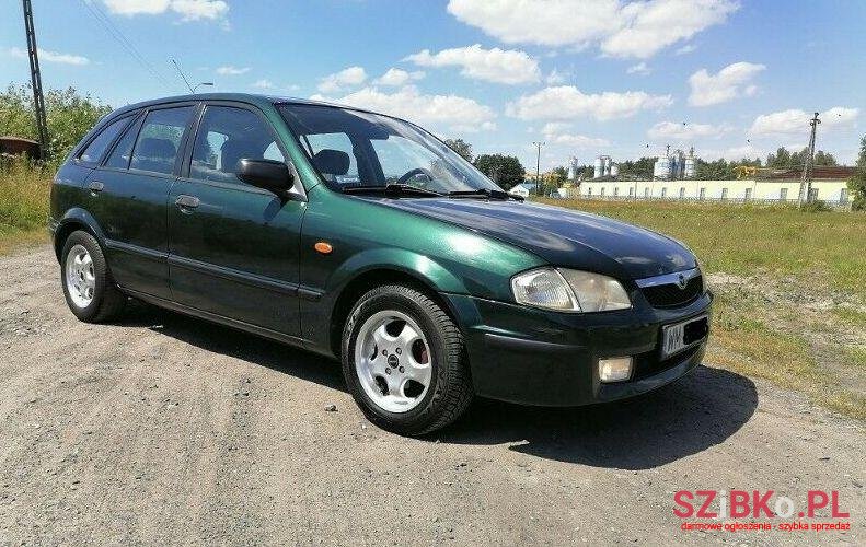 2000' Mazda 323 photo #1