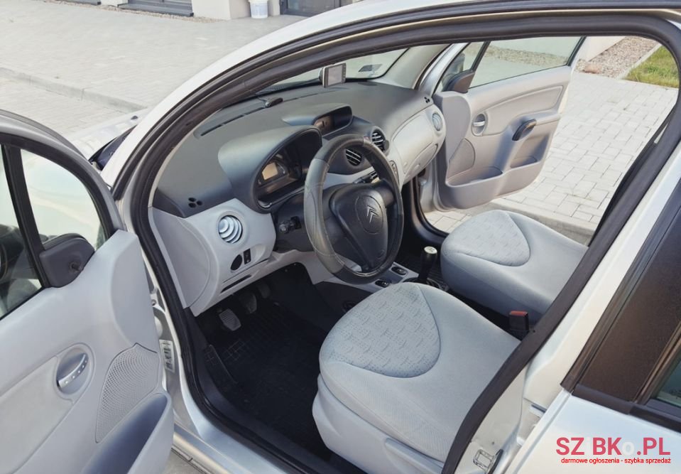 2004' Citroen C3 photo #6