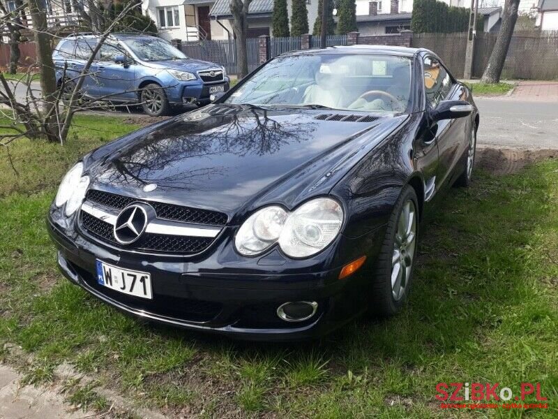 2007' Mercedes-Benz SL 550 photo #3