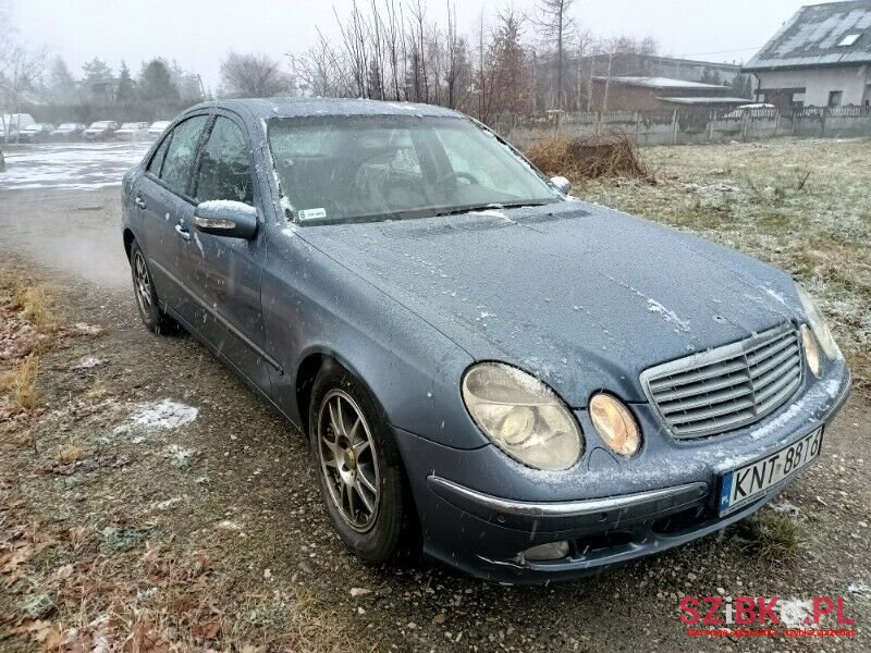 2003' Mercedes-Benz Klasa E photo #4