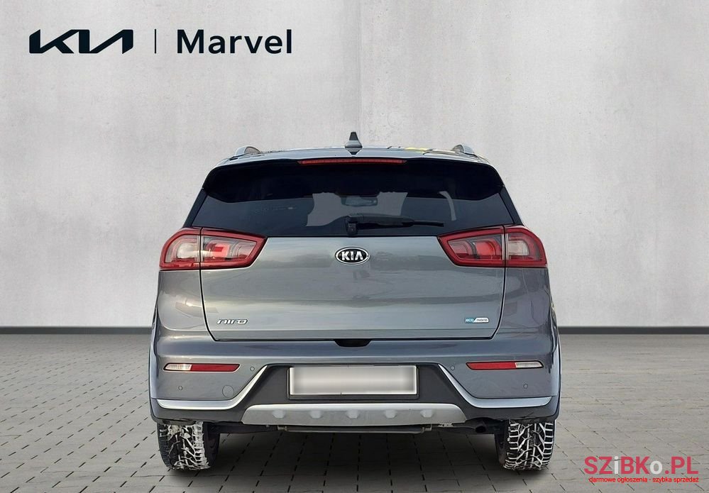 2018' Kia Niro photo #5