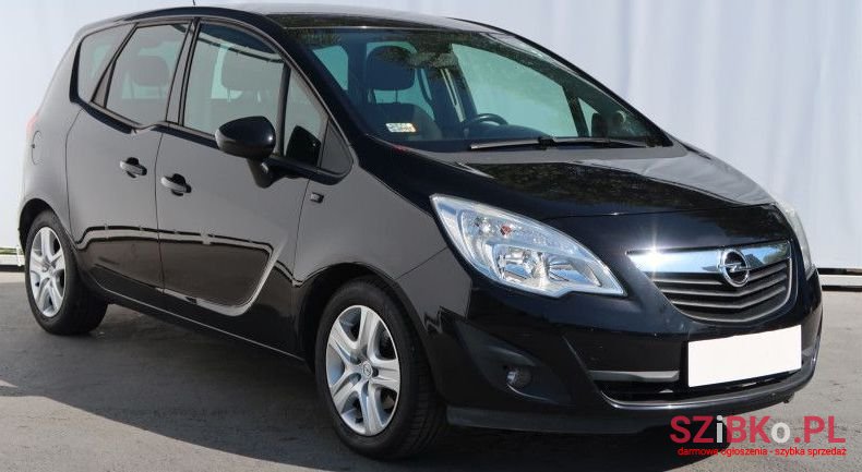 2012' Opel Meriva photo #1