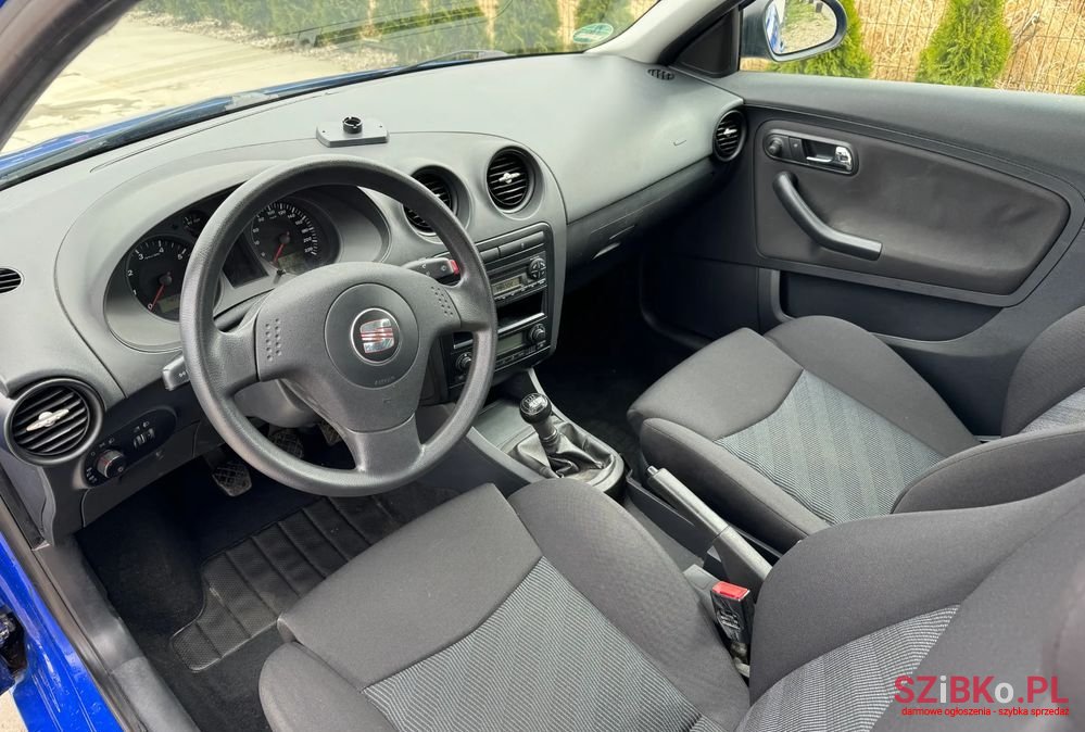 2005' SEAT Ibiza 1.4 16V Fresh photo #5