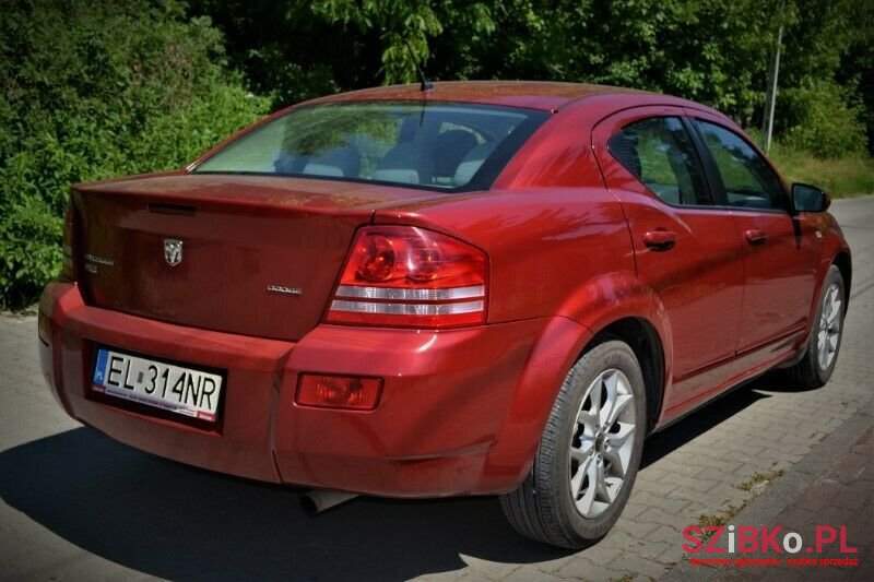 2011' Dodge Avenger photo #4