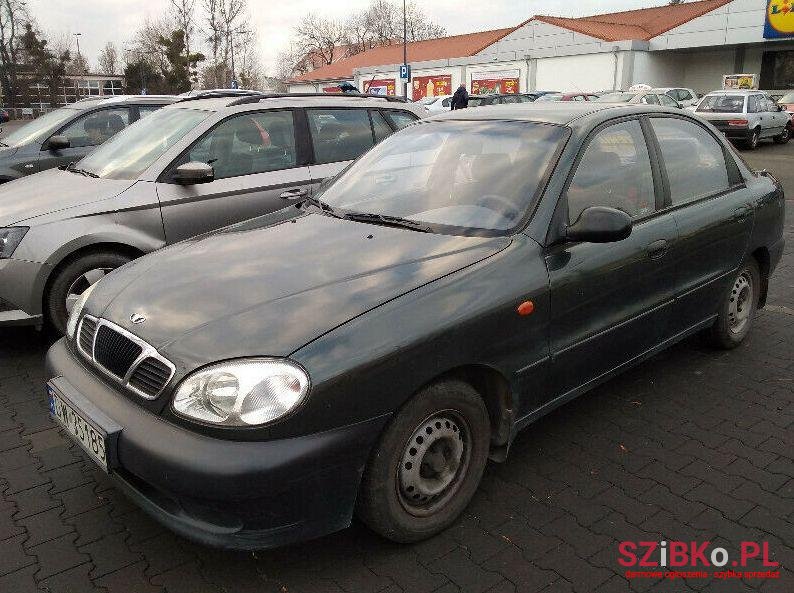 2001' Daewoo Lanos photo #1