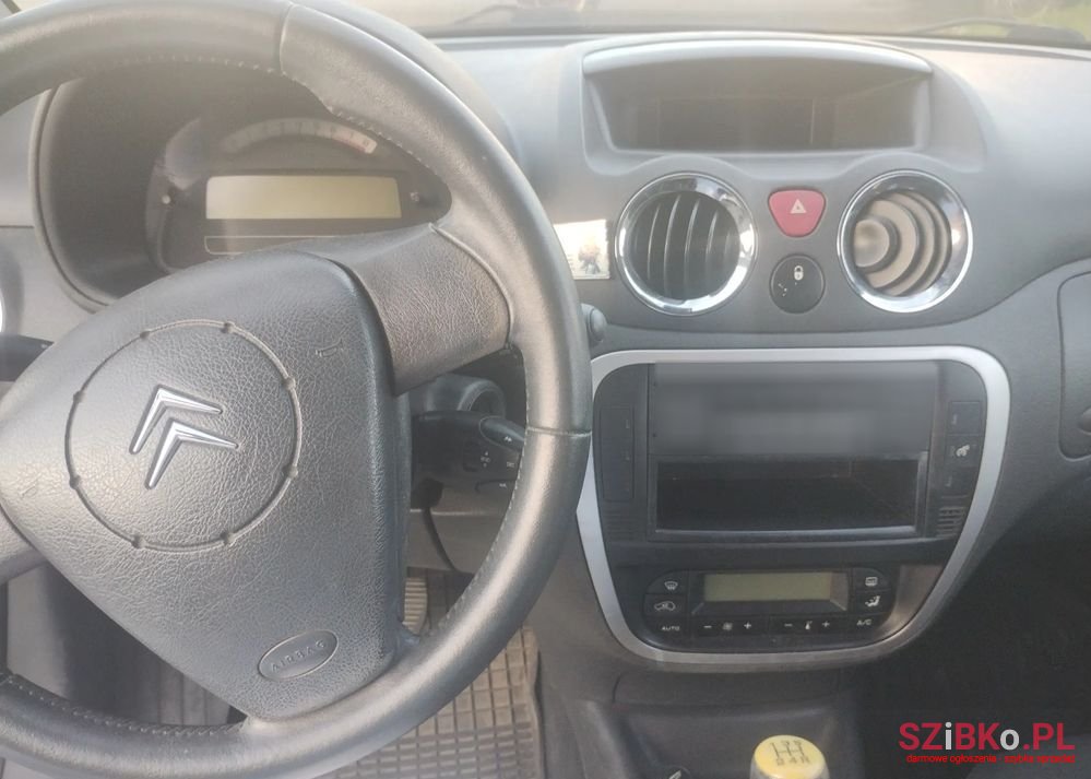 2007' Citroen C2 1.1 Vtr photo #4