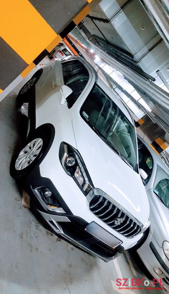 2018' Suzuki SX4 S-Cross 1.0 T Premium photo #2