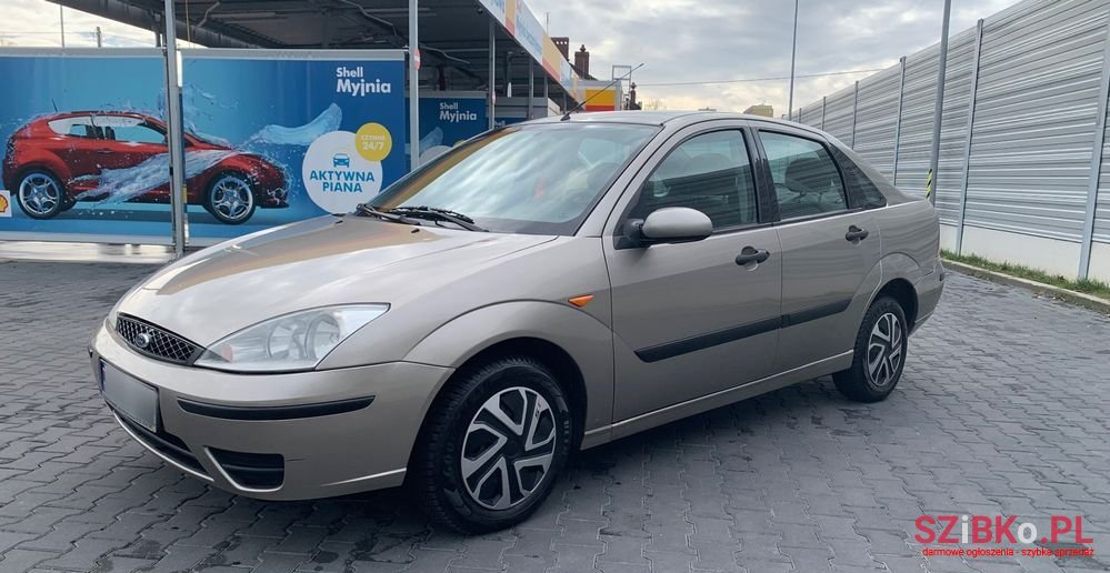 2003' Ford Focus photo #2